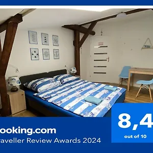 Sea World Mansarda Apartment